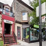 Two Bedroom Duplex In Plateau Mont-Royal District